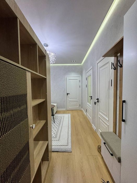 Poytaxt Residence Продается 2 комнатная квартира ремонт ул.Махтумкули