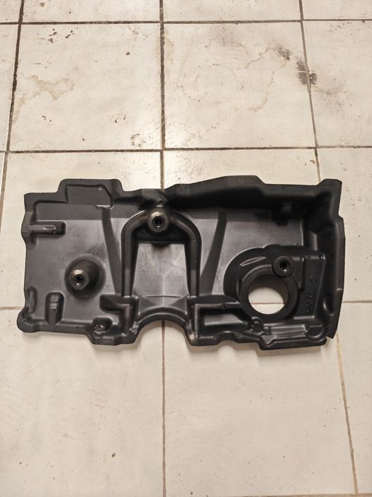 Декоративен капак на двигателя за Тойота РАВ 4, 2019-2025 г.