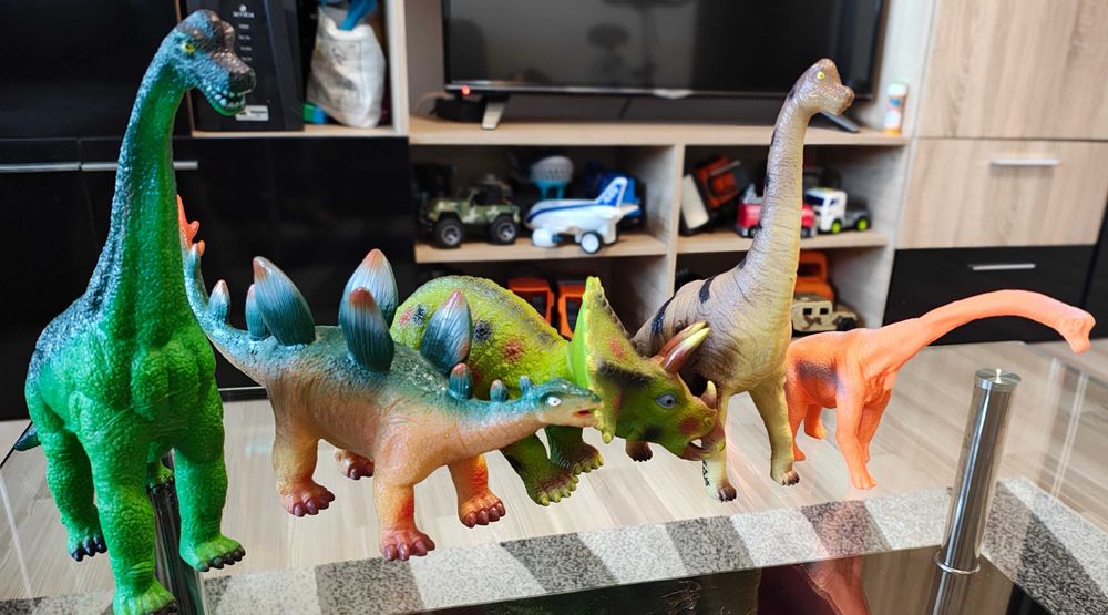 Lot 5 dinozauri jucărie cu sunete