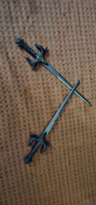 cutit sabie deschis corespondenta plic