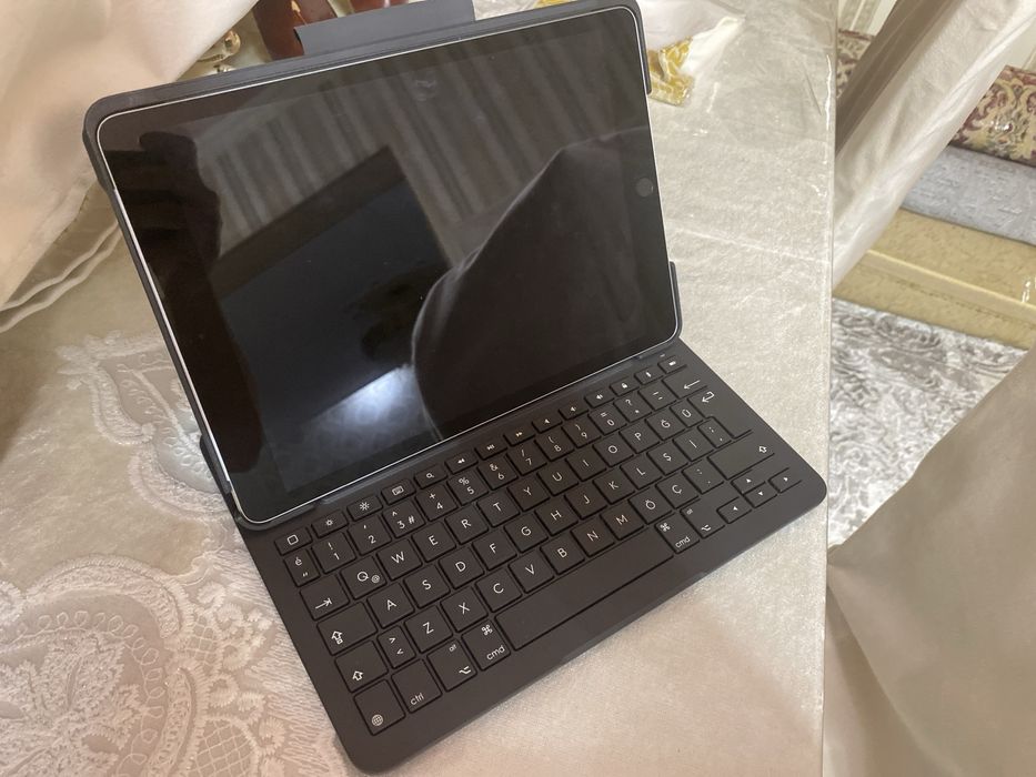 IPad 9, 256gb, Сим карта, Wifi