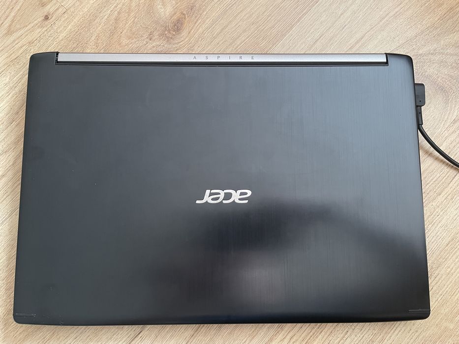 Acer Aspire 7 A715-72G /16GB RAM/ GTX 1050 4GB/ Core i7-8750H 4.10Ghz