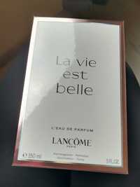 Дамски парфюм Lancome
La Vie Est Belle