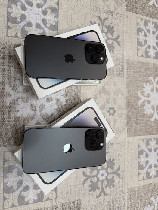Продам два iPhone 14 pro 128 GB