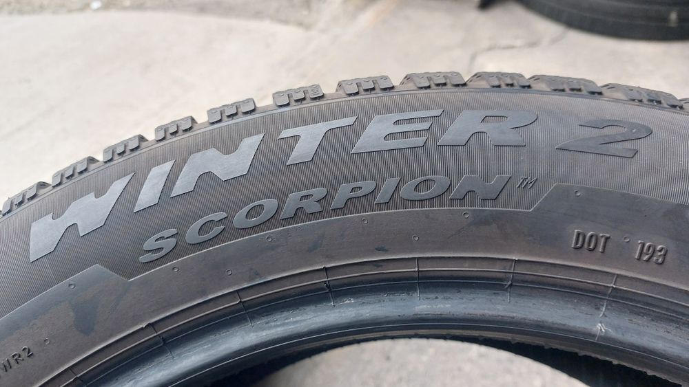 Зимни гуми 235/55/19 Pirelli Winter Scorpion 2 броя