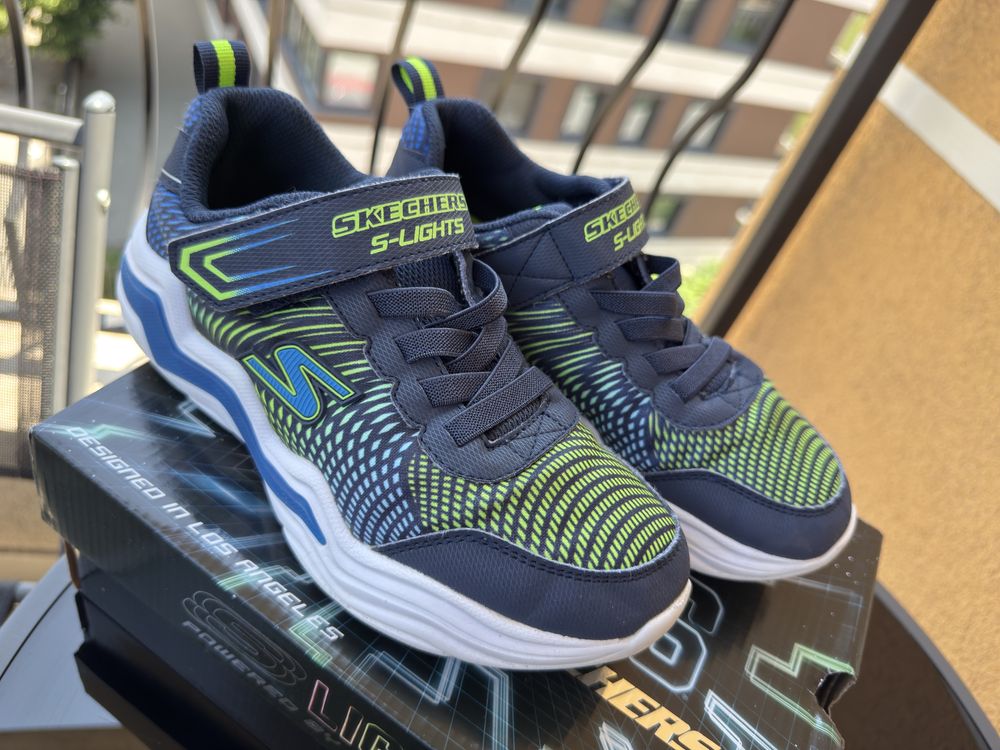 Хубави маратонки Sketchers