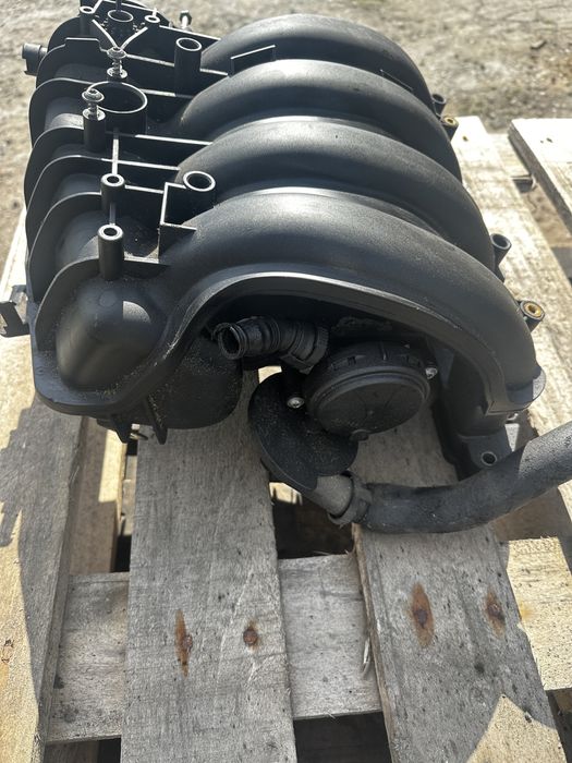 Всмукателен колектор BMW e90/91/92/87 1.8i/2.0i
