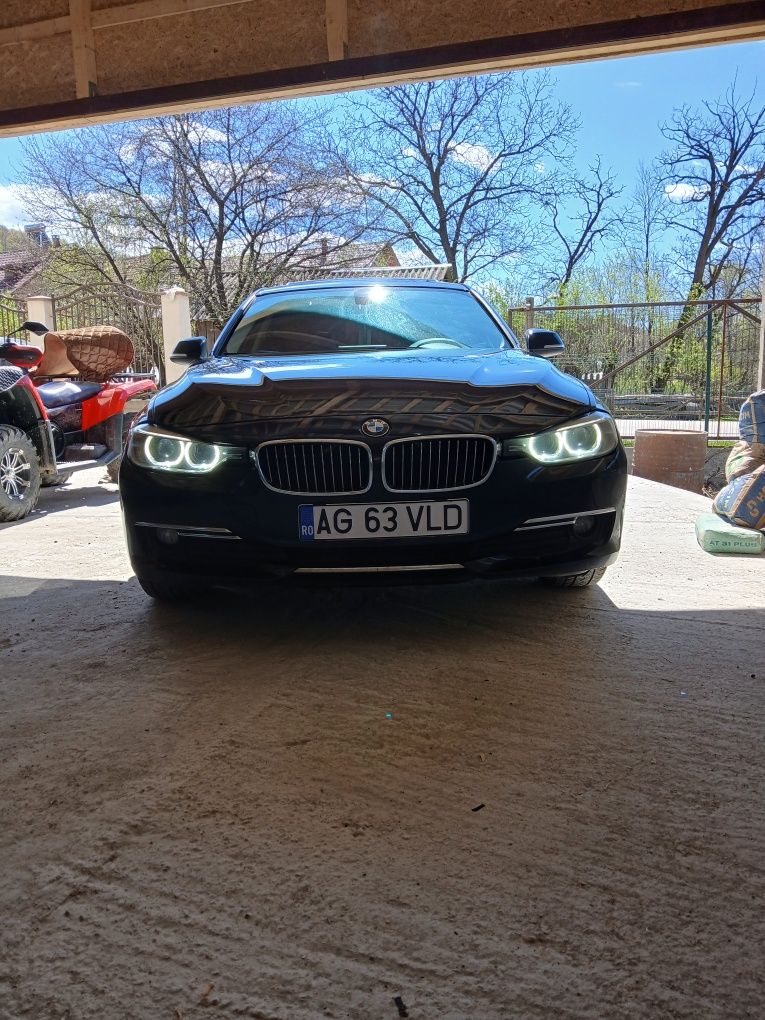 Vând F30, 2013, 2.0 163 CP, Bi-Xenon NAVI MARE