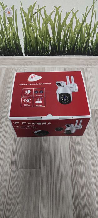 Camera inteligenta wifi rezistenta la apa
