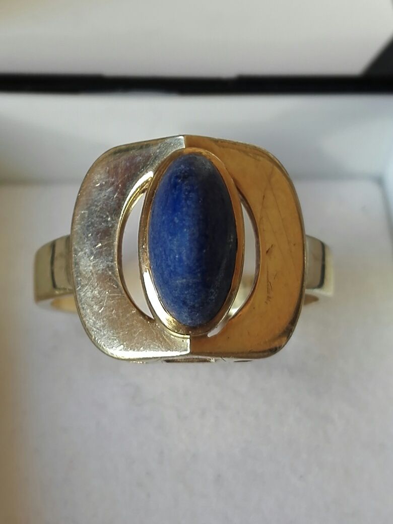 Vînd inel deosebit din aur 14kt cu Lapis lazuli