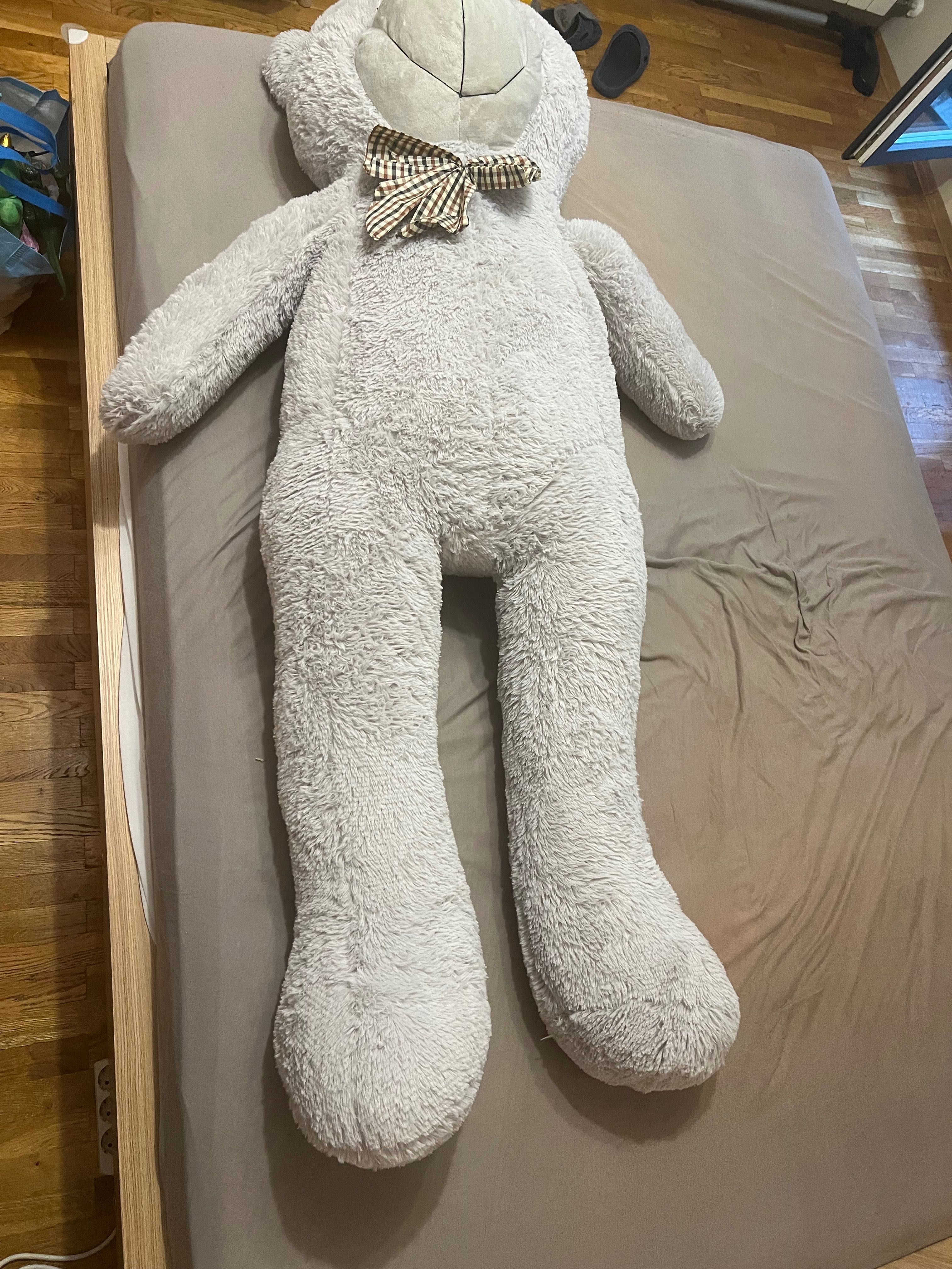 Продавам плюшена играчка
