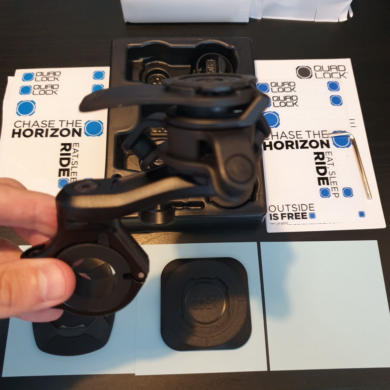 Suport telefon motocicleta/ bicicleta Quad Lock PRO sau clasic prinder