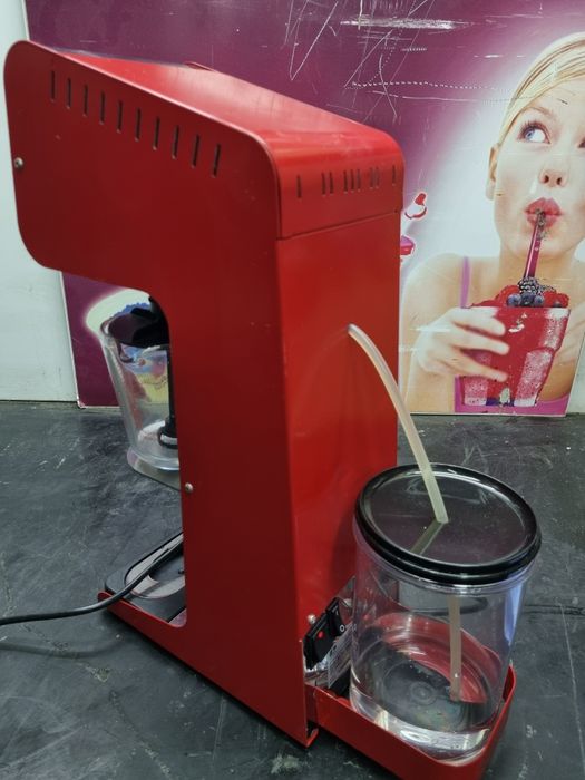 Aparat automat pentru ciocolata calda
