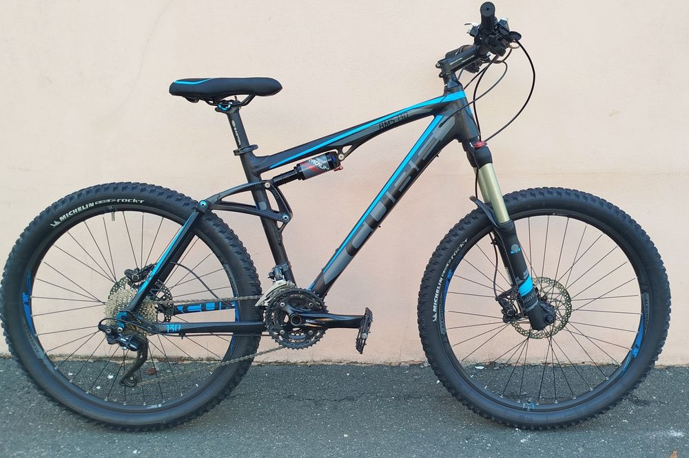 Cube full suspensie hidraulica