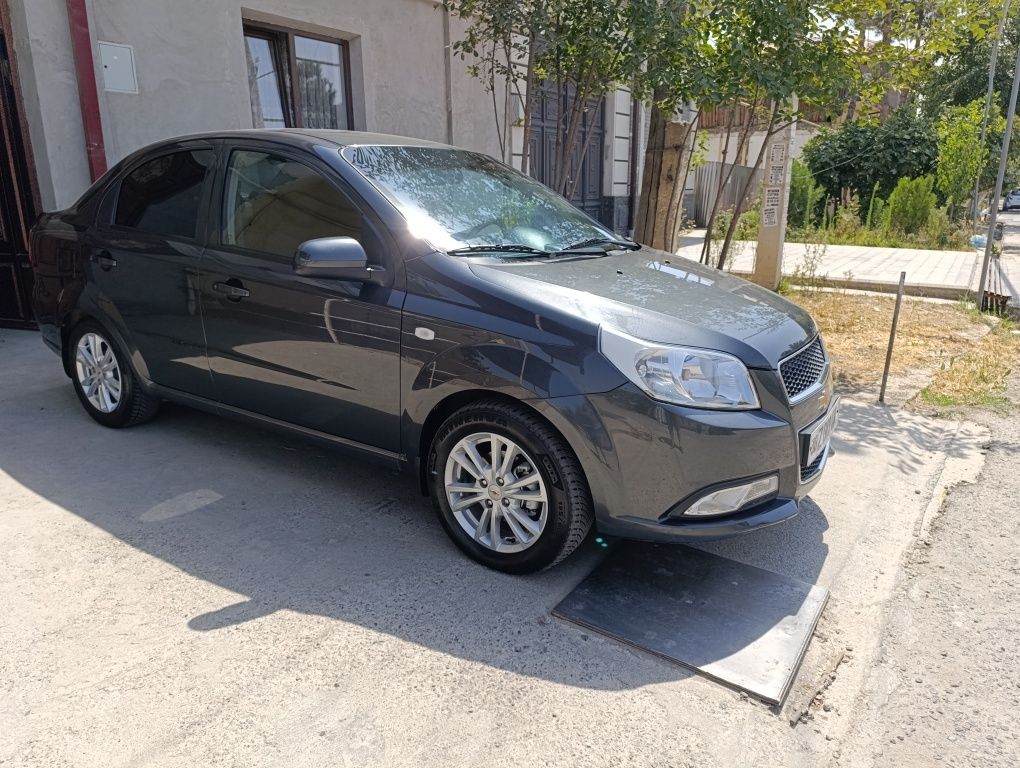 Nexia 3lyuks avtomat