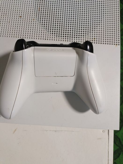 Xbox one s sotiladi obmen