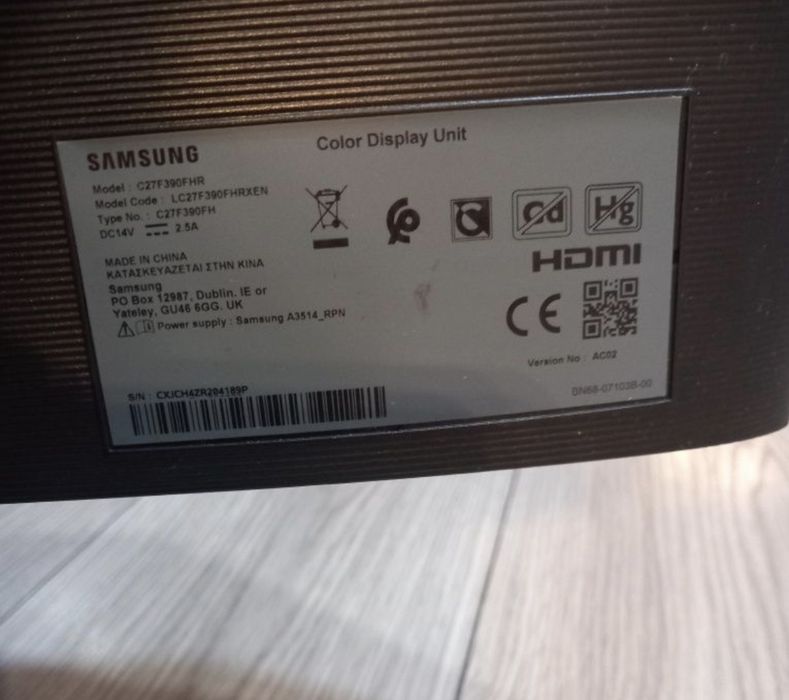 Vand Monitor Curbat Gaming de 27" Samsung