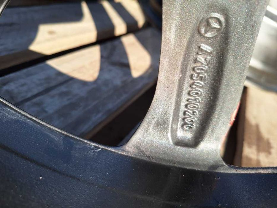 Jante Mercedes C Class 7.0x17 et 48.5 5x112 Originale