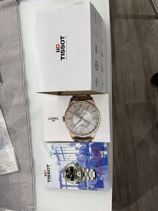 Продявям оргинален мъжки часовник TISSOT