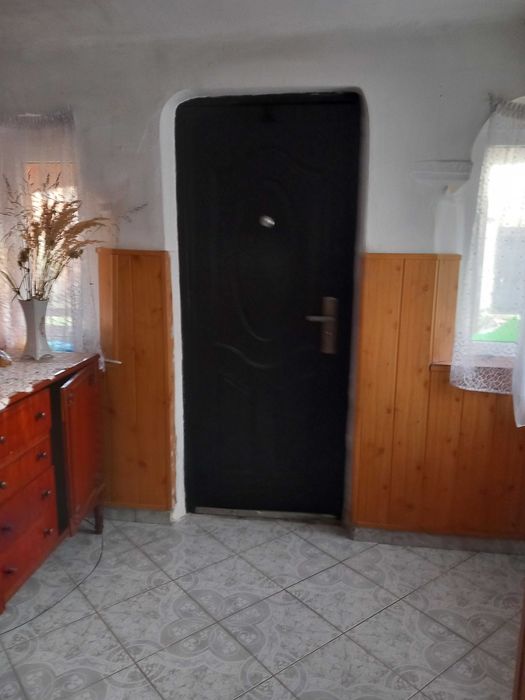 Casa la curte Vacaresti Dambovita