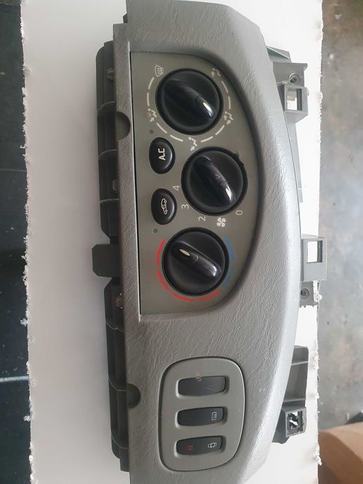 Renault Trafic  Panou control temperatura