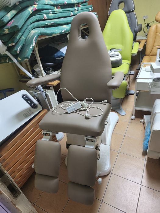 Scaun Pedichiură cu 1 - 3 - 5 motoare