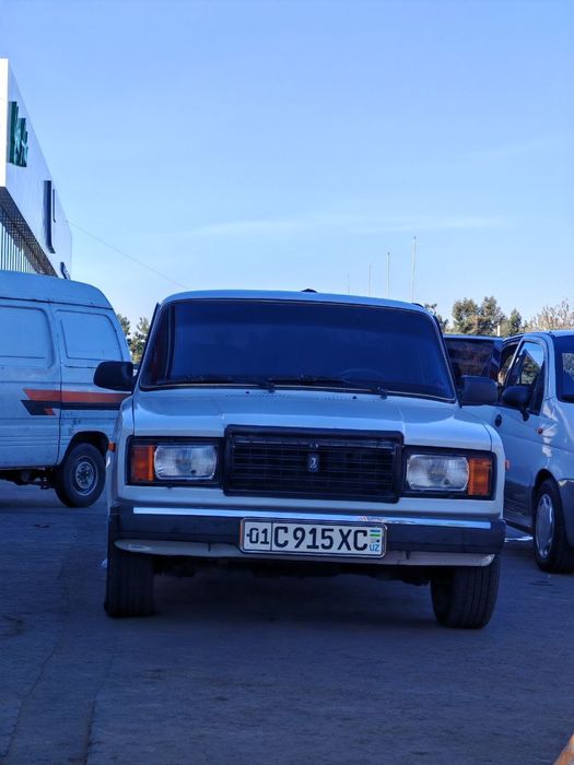 Vaz 2107 sotiladi 2010