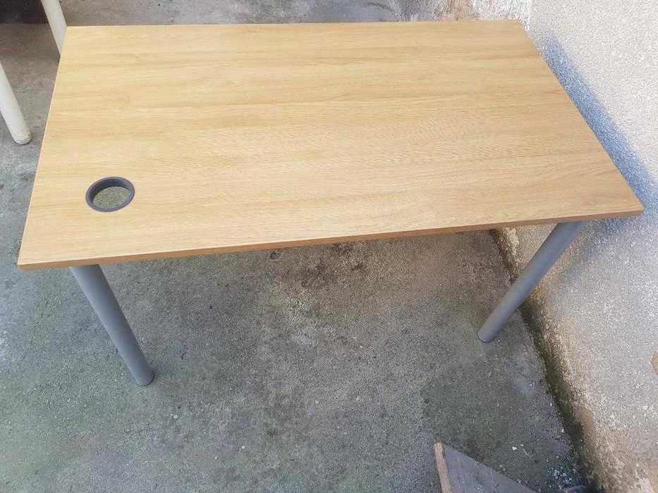 Masa birou, masa calculator 120x70cm, h=72.5cm in stare excelenta!