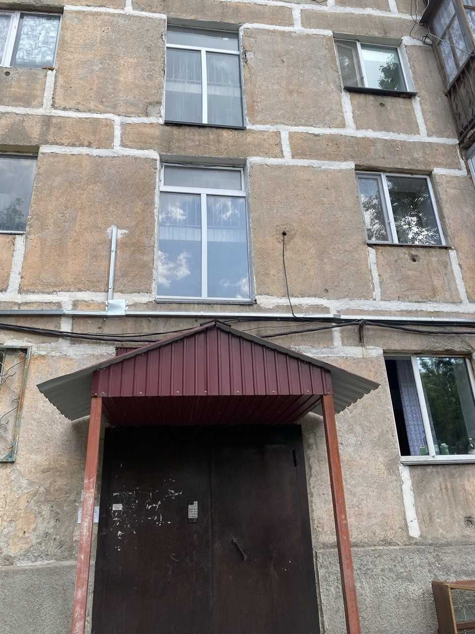 1 ком на ВОСТОКЕ, 1 этаж/4, не угловая. ПОМОЩЬ В ИПОТЕКЕ!
