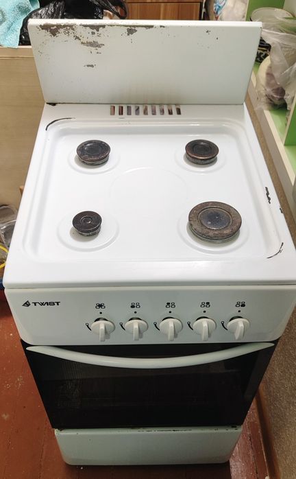 Газовая плита сотилади