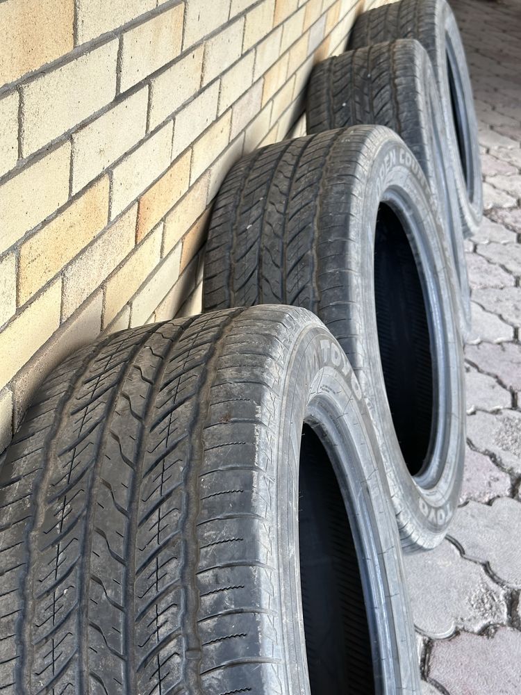 Летние шины Toyo Open Country U/T 285/50 R20 116V