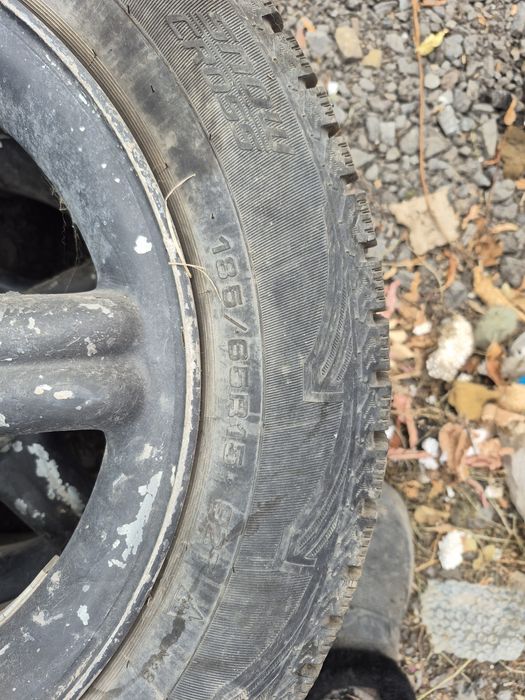 Резина зимняя комплект