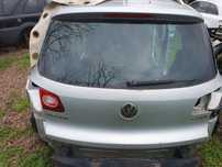 Haion tiguan complet , are o zgarietura se vede si in poza