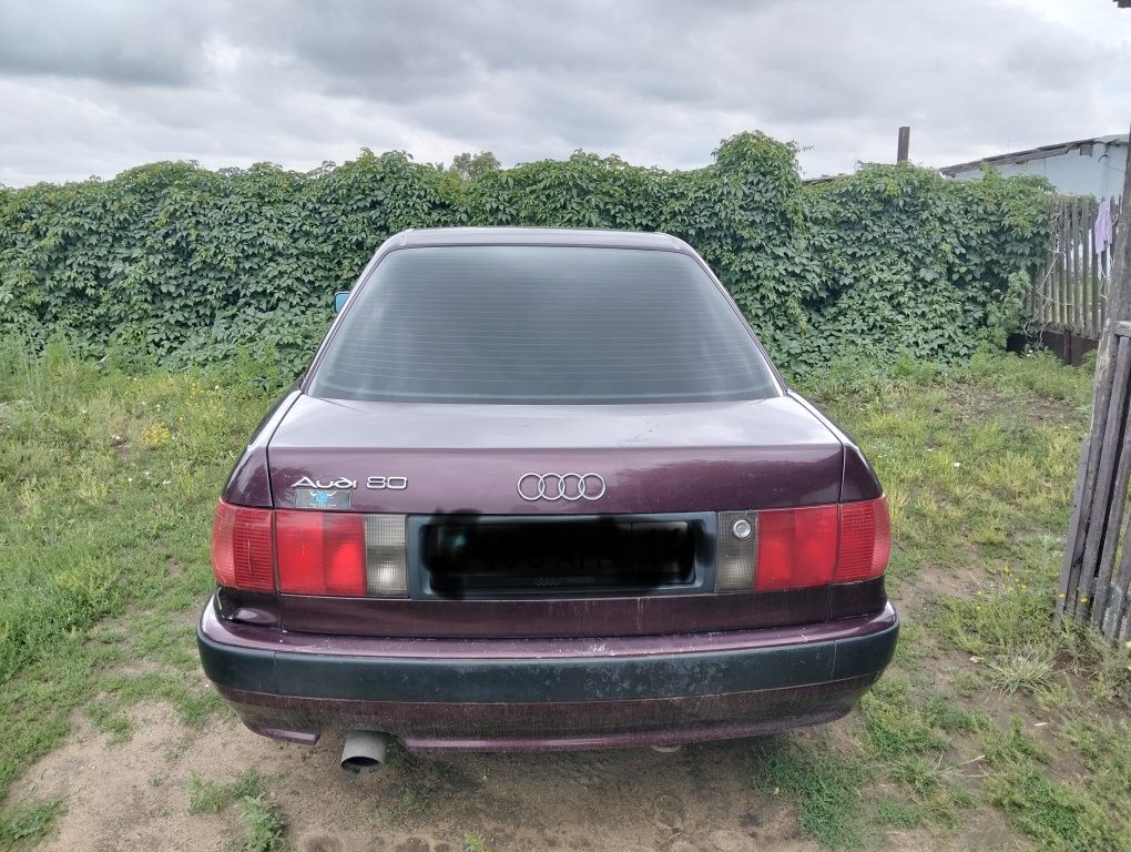 Продам Ауди 80 b4