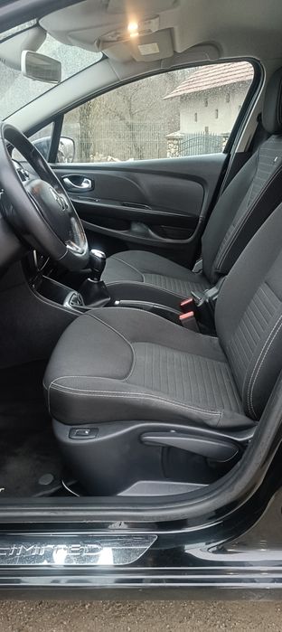 Renault Clio LIMITED an 2017 motor 1.5 dci 90 cp mașină impecabila