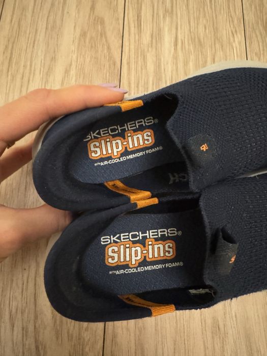 Skechers slip-ins marimea 19