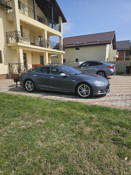 TESLA MODEL S/P85/ 420 CP   Garanție  la baterie 2028