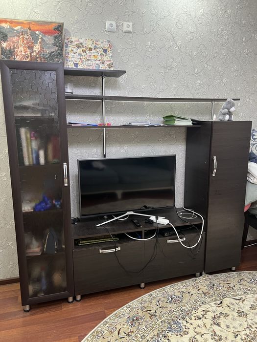 Подставка на телевизор