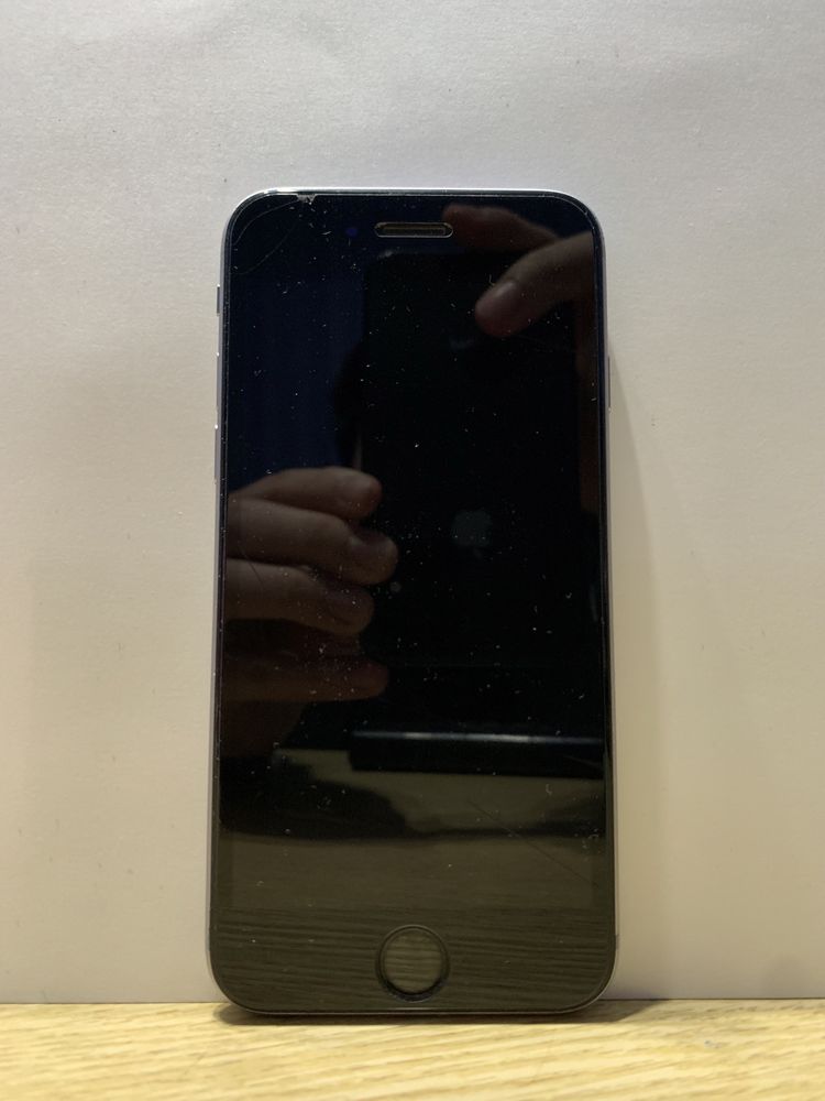 Продаётся iPhone 6s 64GB