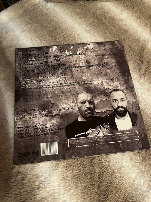 Vinil Cheloo - Killing the classics