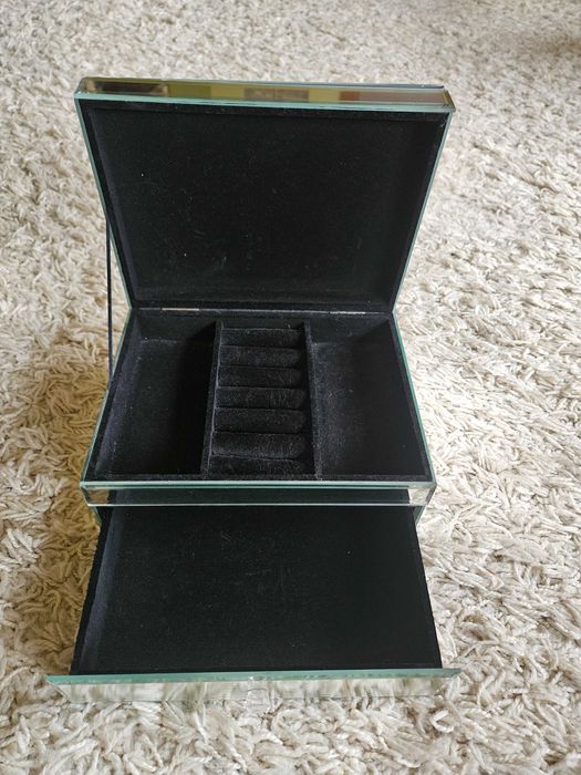 Set decorativ nobilacasa: rama foto, ceas, cutie de bijuterii