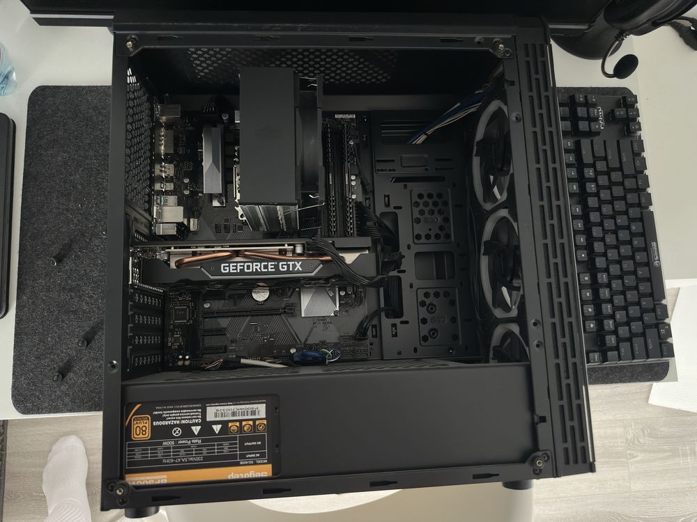 PC GAMING Ryzen 5 2600 + GTX 1660 Super, 16GB RAM, SSD 1TB