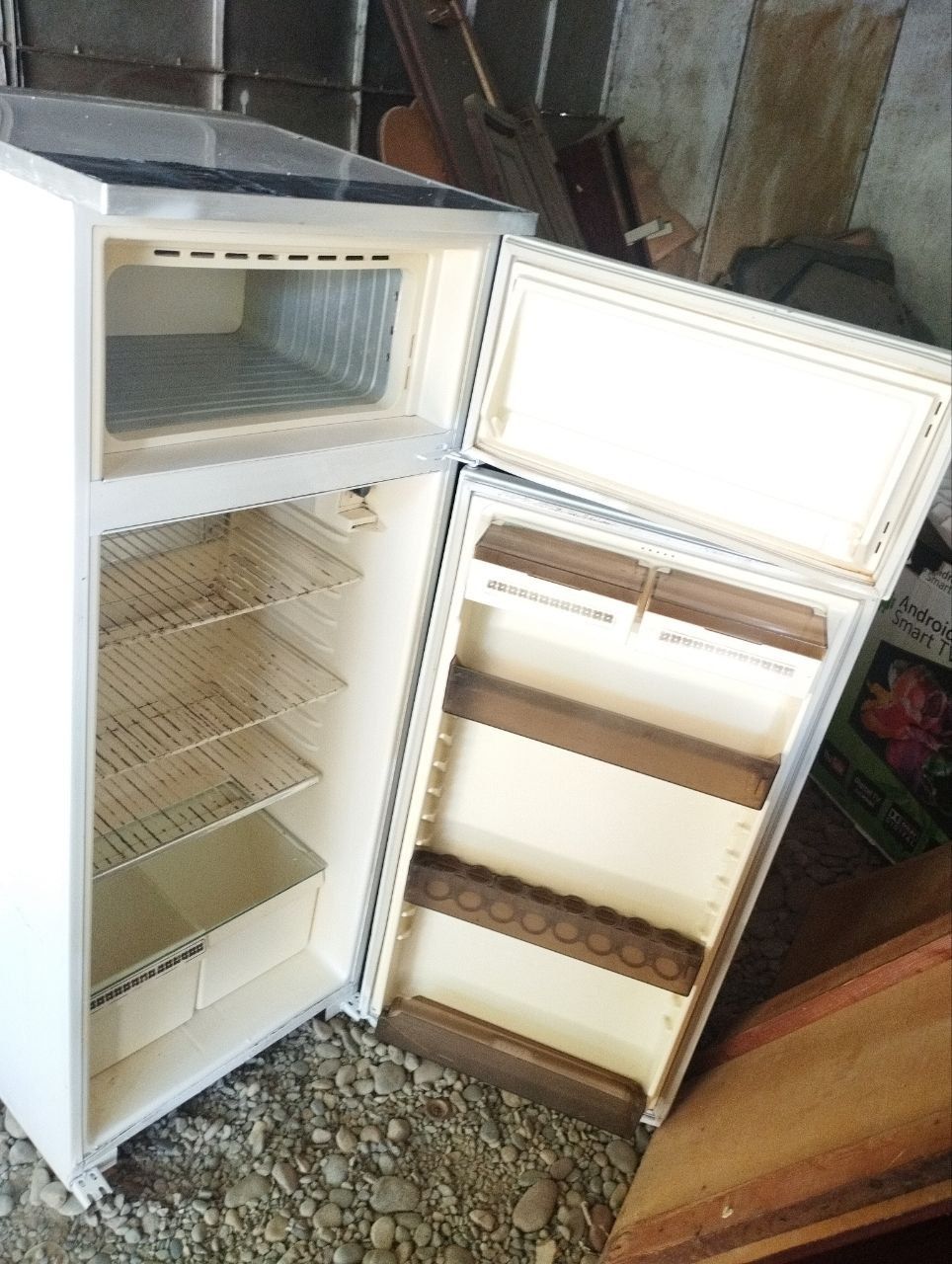 Продаётся холодильник