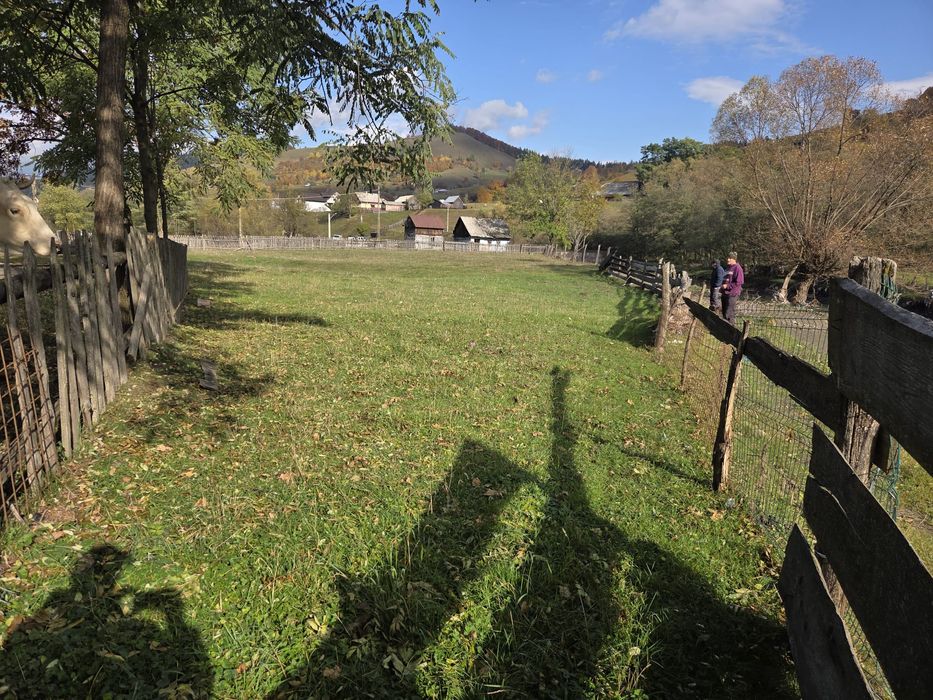 Pamant intravilan de vânzare