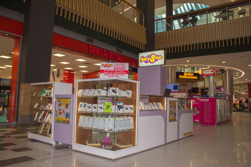 Фотограф / Графичен дизайнер / Печатни и рекламни услуги