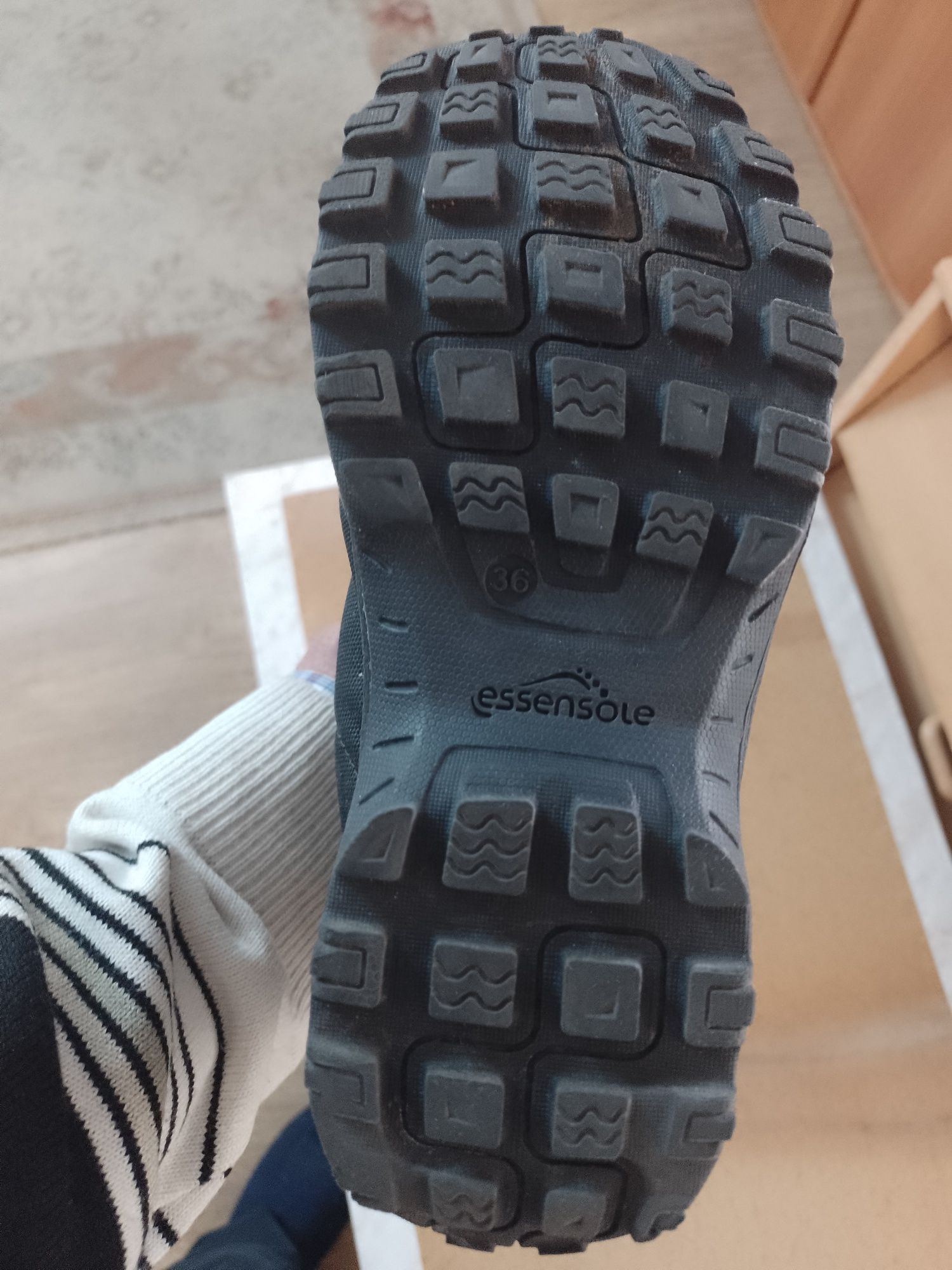 Ghete de dama de goretex