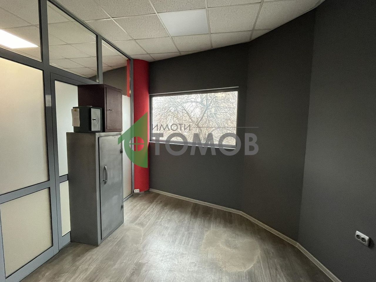 Продава се Офис в Шумен, Център - 40 кв.м за 1000 €/кв.м - Снимка #4
