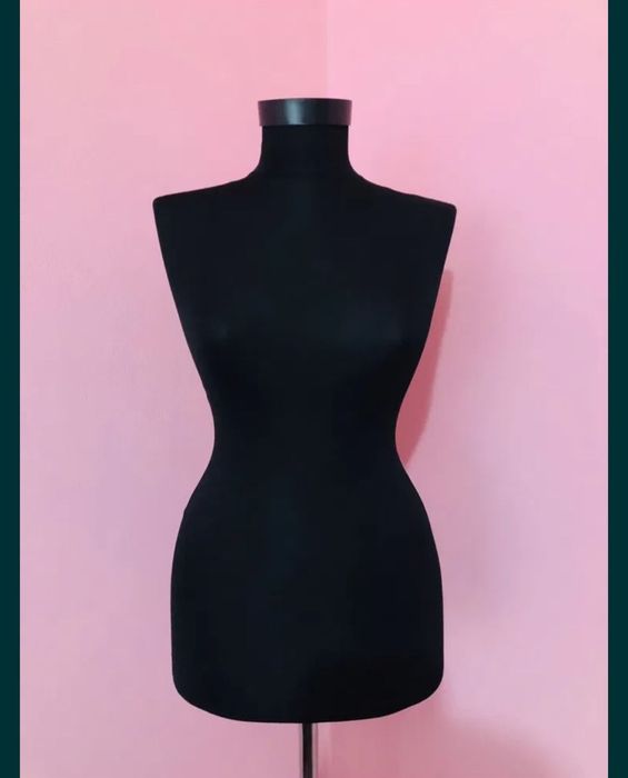 Închiriez manechine mire si mireasă