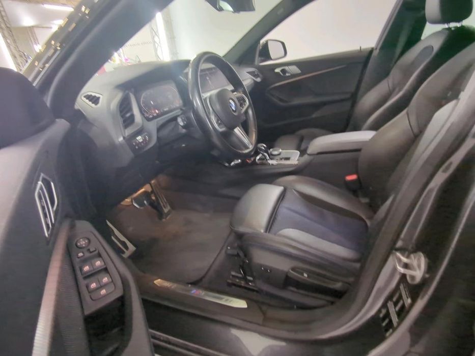 Seria 2 M-Pack*1.5benzina*Automat*încălzire scaune*cârlig*bord digital