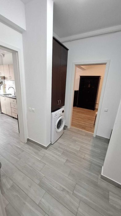 Proprietar - inchiriez apartament 2 camere.